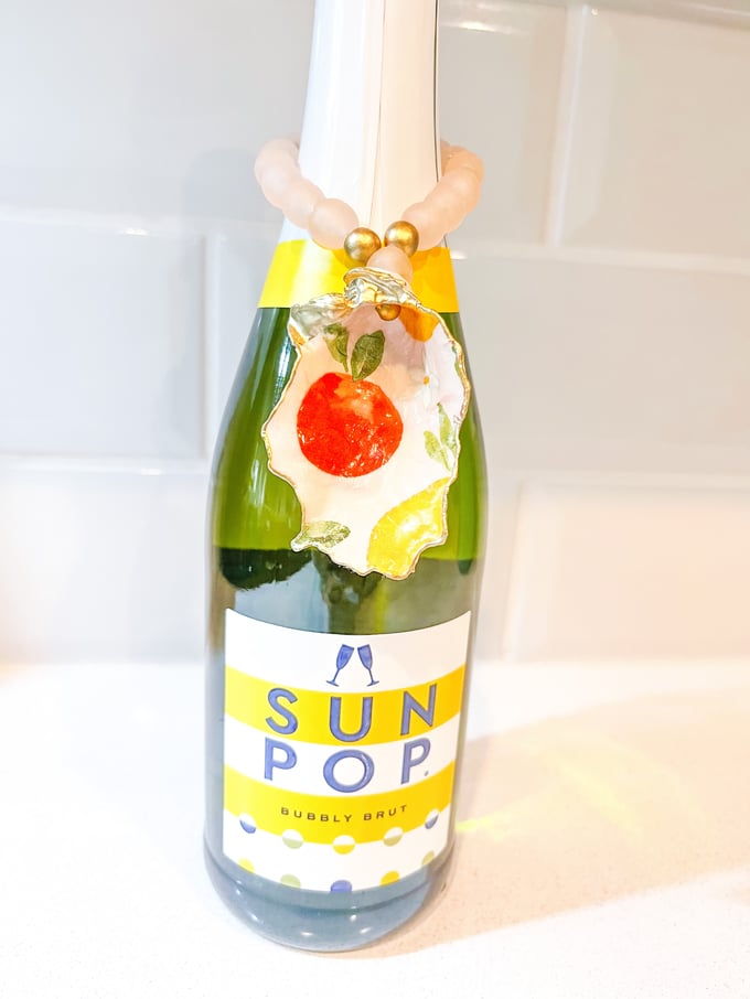 Image of Citrus - Oyster Wine Charm