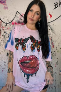 Image 2 of ‘BUTTERFLY EYES’ HAND PAINTED T-SHIRT XL