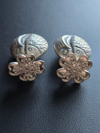 Image 1 of Flower stud Earrings 