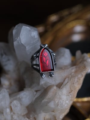 Image of NOSFERATU'S LAIR : RING