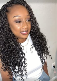 Image 3 of Kids BRAID and Jewelry Classes