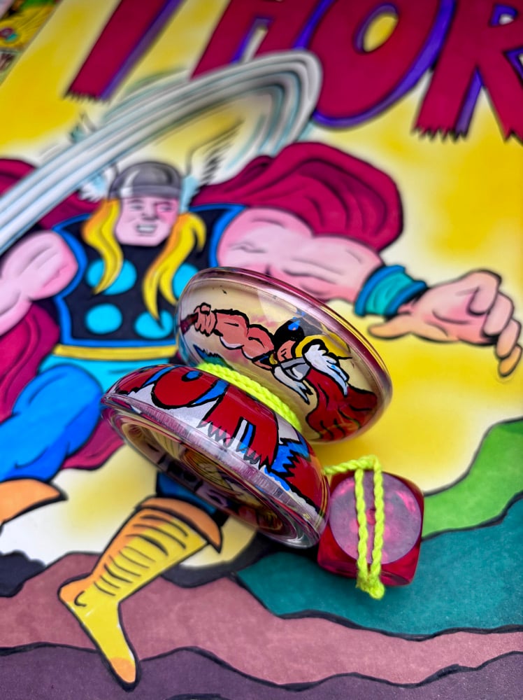 Image of Thor Duncan Freehand One with Comic Cover