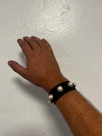Image 1 of Pearl inlay leather bracelets 