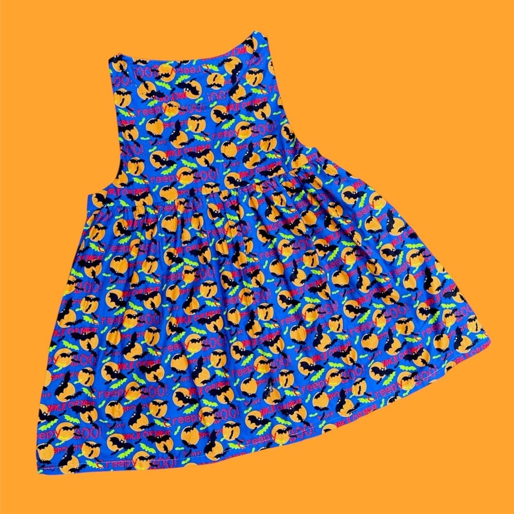 Image of Sleeveless Jumper Dress — SPOOOKY