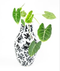 Image 1 of BIG FELIX VASE