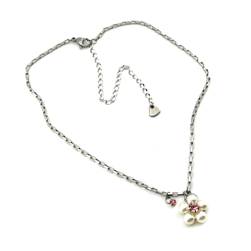 Image of Love Me Not Necklace