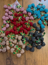 Large Bling Heart Cherries 