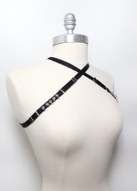 Image 4 of Multi-positions elastic mini harness with eyelets and piercings 