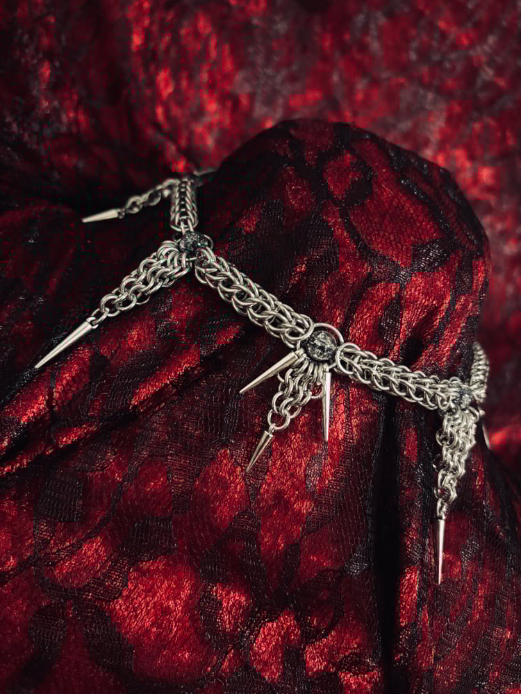 Image of 𝔎𝔬𝔞𝔩𝔢𝔪𝔬𝔰