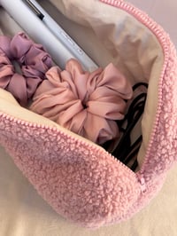 Image 9 of Kosmetyczka Baranek SMOKY ROSE - na prostownicę, lokówkę i akcesoria do włosów