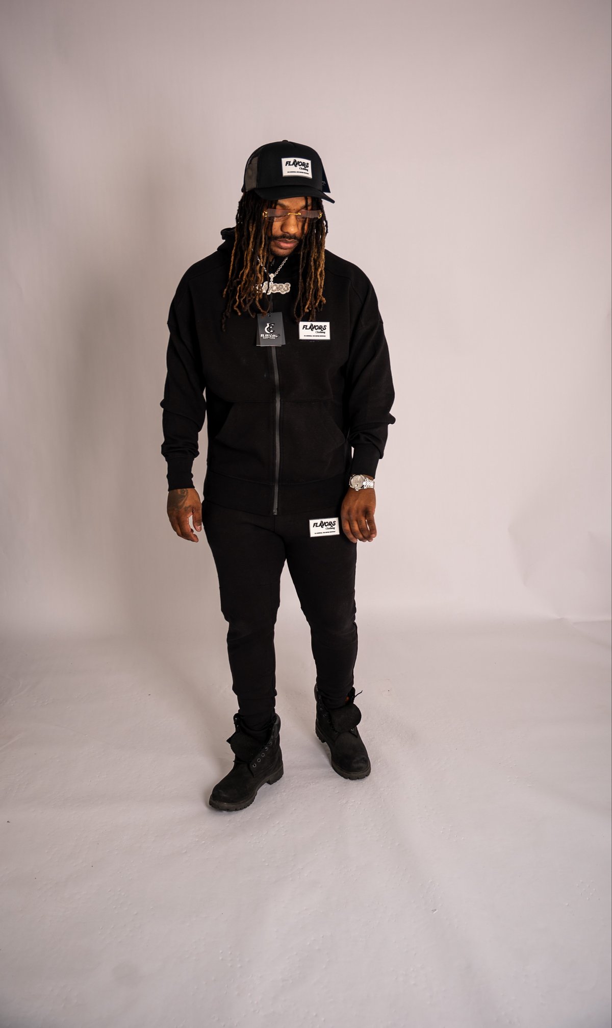 Image of 1 Outfit 4 Colorway