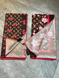 Image 2 of LV Murakami Scarf