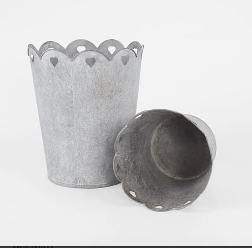 Image of Zinc Planter with Scalloped Heart