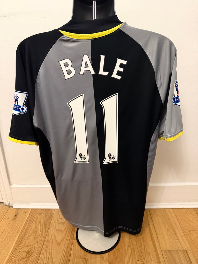 Image of PRE ORDER: Tottenham Hotspur “BALE 11” 2012/13 Third Shirt + PL patches (XL)