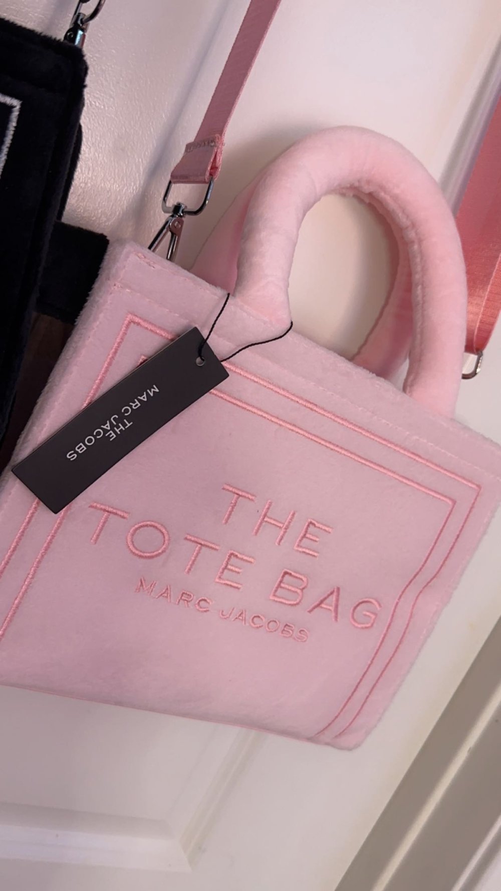 Image of Cozy MJ tote bags