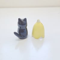 Image 5 of Banana Tuxedo Cat Ceramic Figurine (white gold version)