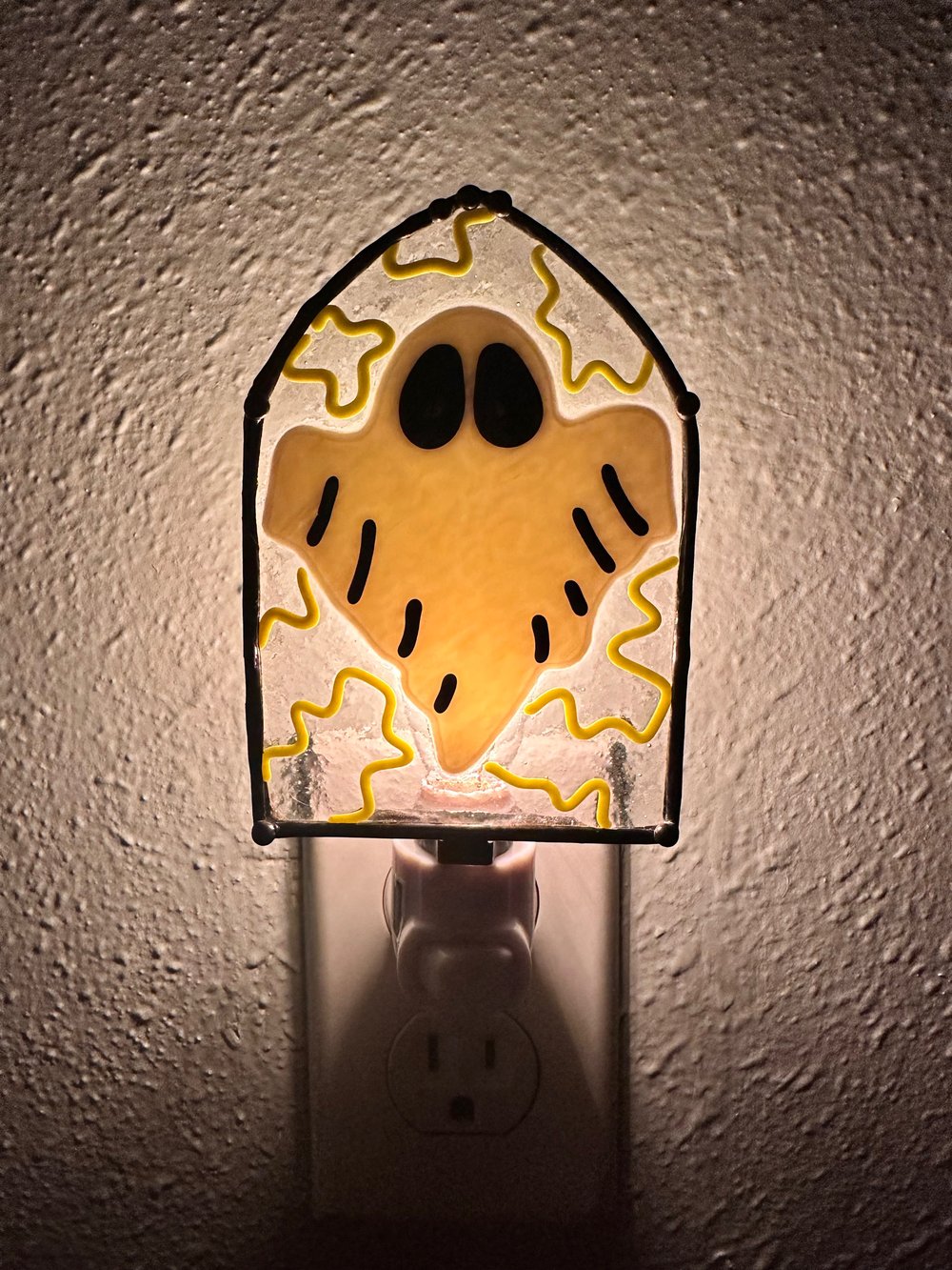Image of ghost nightlight (green squiggles)