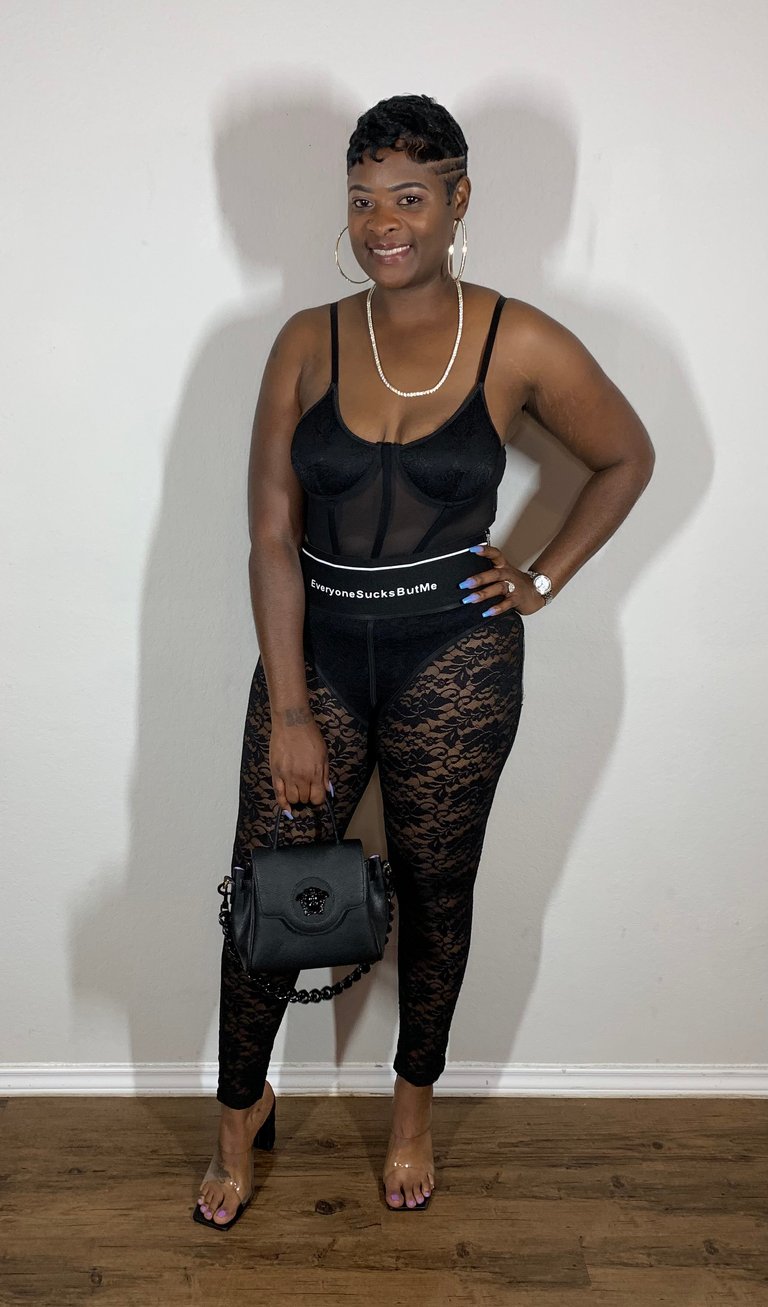 Everyone Sucks Leggings Image 4