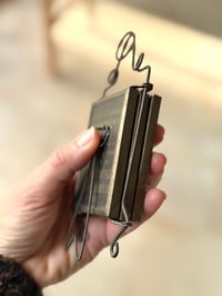 Image 8 of Petit miroir triptyque ancien