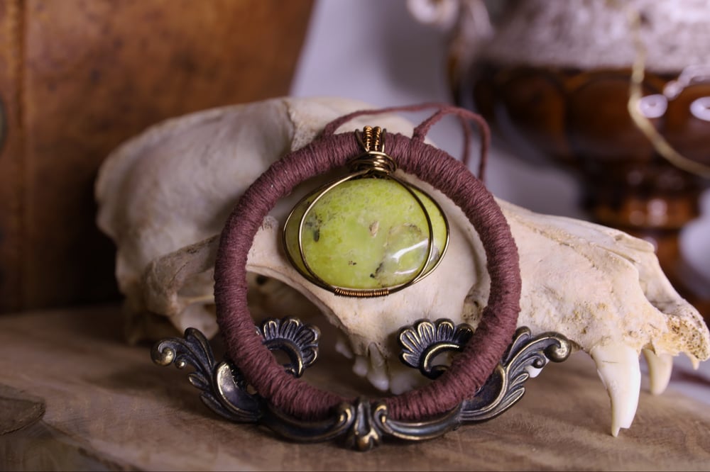 Image of Brown pistachio opal necklace