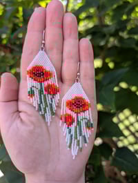 Poppy flower fringe earrings 