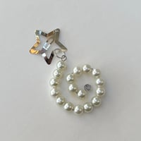 Image 2 of Pearl Hair Clip