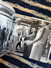 Image 4 of 'ma poupée japonaise' Mario Ambrosius, 2000.