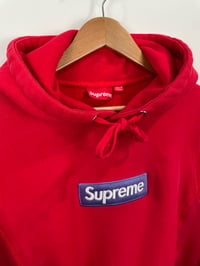 Image 9 of Supreme Box Logo Hoodie (Medium)