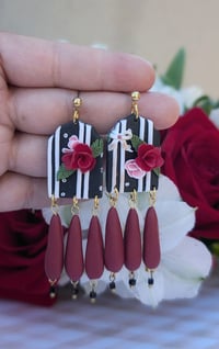 Image 1 of Rosas Flamenco