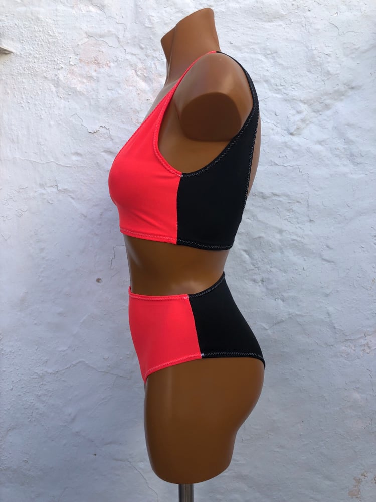 Image of Bikini alto Mandarina-Negro