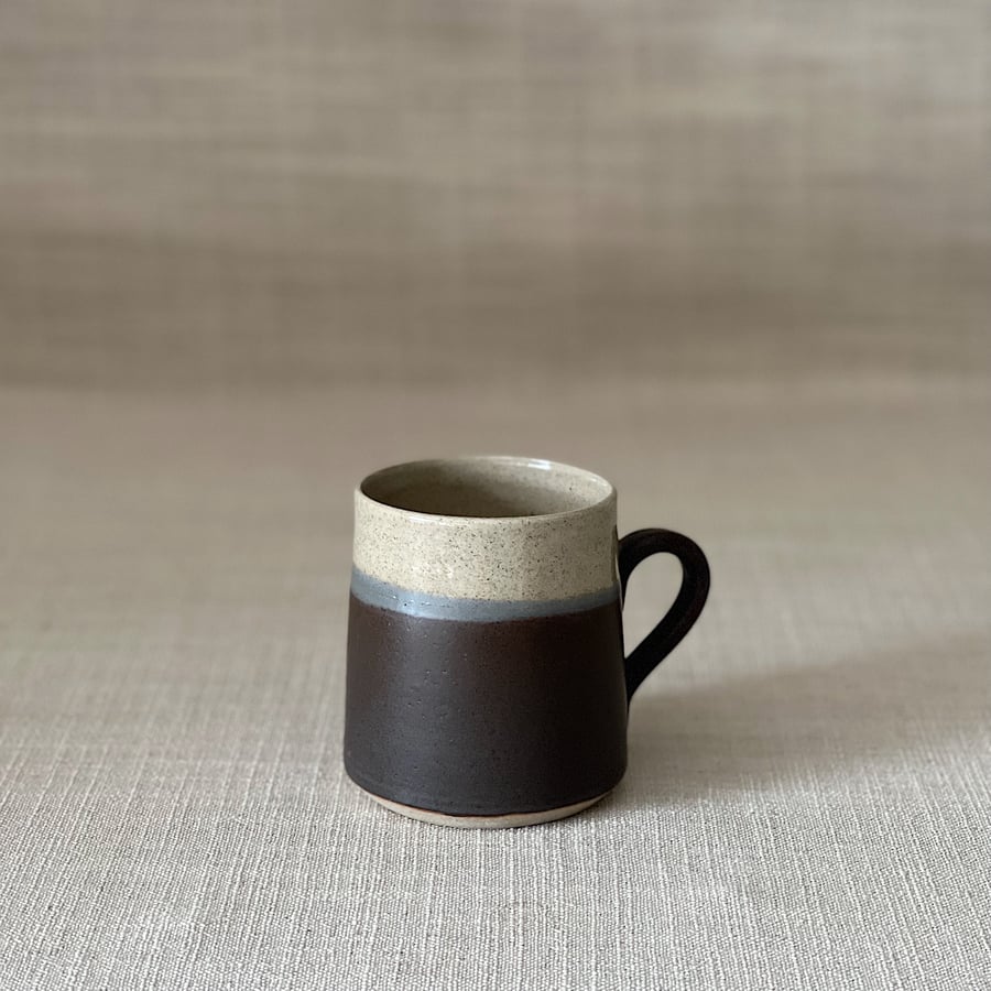 Image of ECLIPSE PYRAMID MUG 