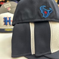 Image 3 of New Era 59Fifty White-Navy “Repeat”