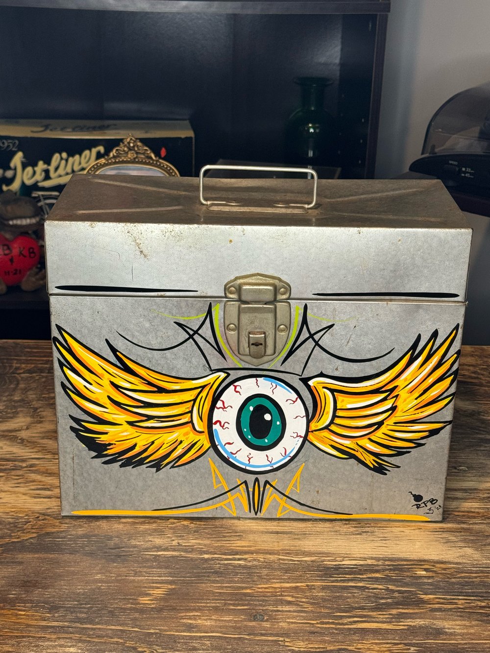 Eyeball Box