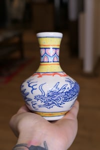 Image 1 of Vase DRAGON