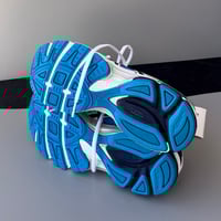 Image 5 of Asics Gel-Phoenix 6 size: us9.5 uk8.5 eu43.5 cm27.5