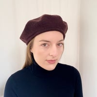 Image 1 of Edie wool beret aubergine
