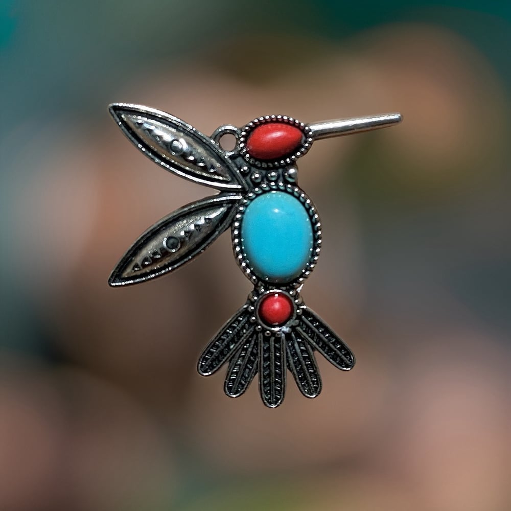 HUMMING BIRD | LUXURY LAPEL PIN