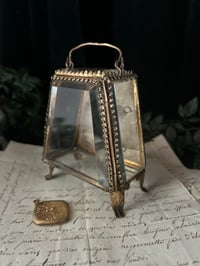 Image 4 of Magnifique boîte à bijoux et soie capitonnée beige. XIXème s.