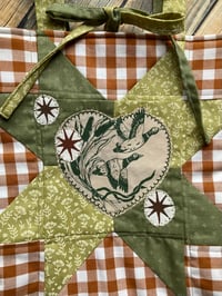 Image 5 of ducks <3 quilted star bag