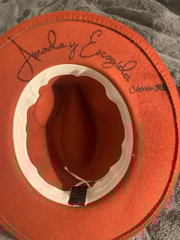 Image 5 of "Amada y Escogida" Hand-Burned Narrow Brim Panama Hat