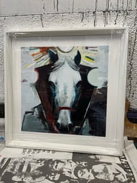 Image 1 of Artprint / kunsttryk / "Trofæ" (indrammet) / 50x50 cm