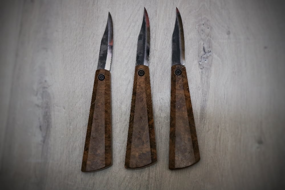 Image of Seax folding slöjd with oak, yew and laburnum handle