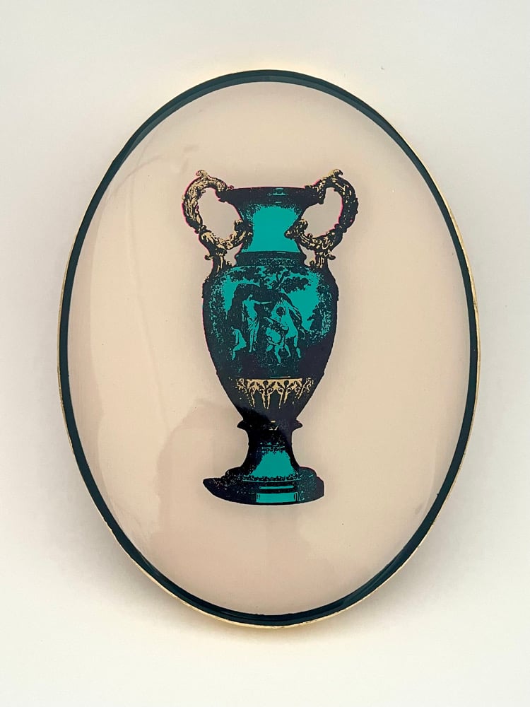 Image of Urn Oval 20cm