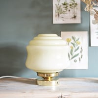 Image 1 of Lampe A Poser opaline jaune XXL