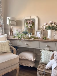 Image 3 of Simple Pink Rose Garland