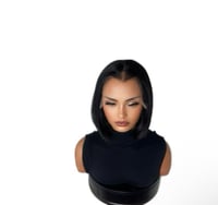 Image 3 of Raven – Sleek Power Bob Lace Front Wig
