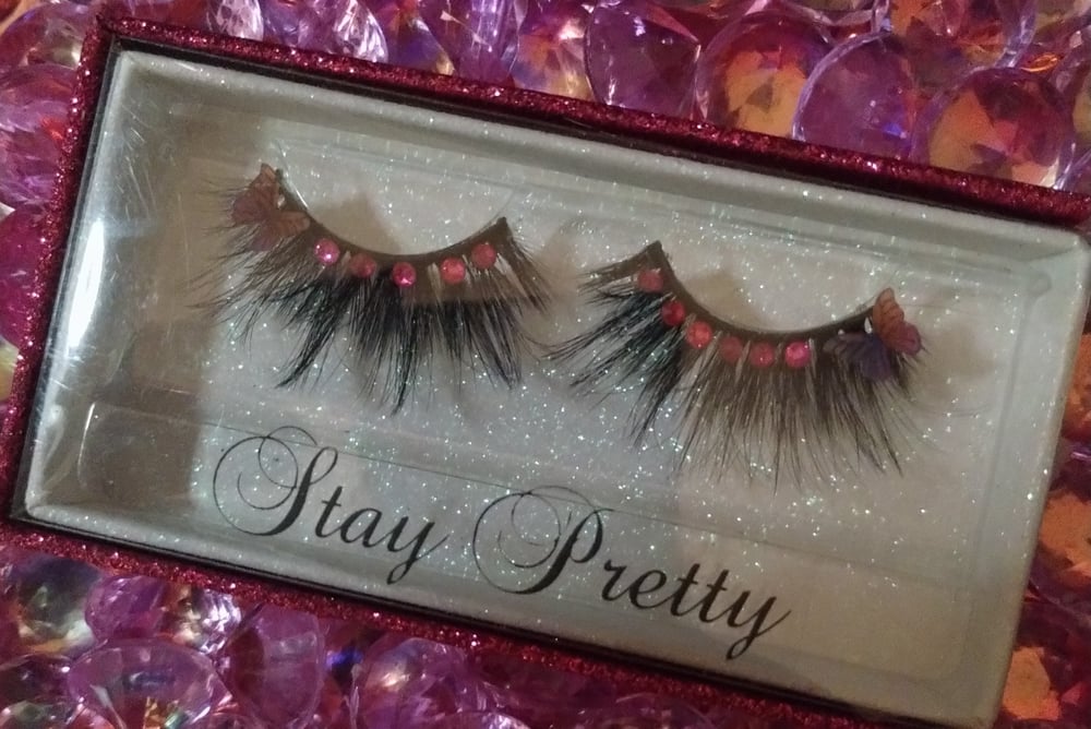 Image of Pinky Butterflies 🦋💕