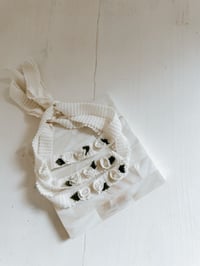 Image 2 of dainty rosebuds