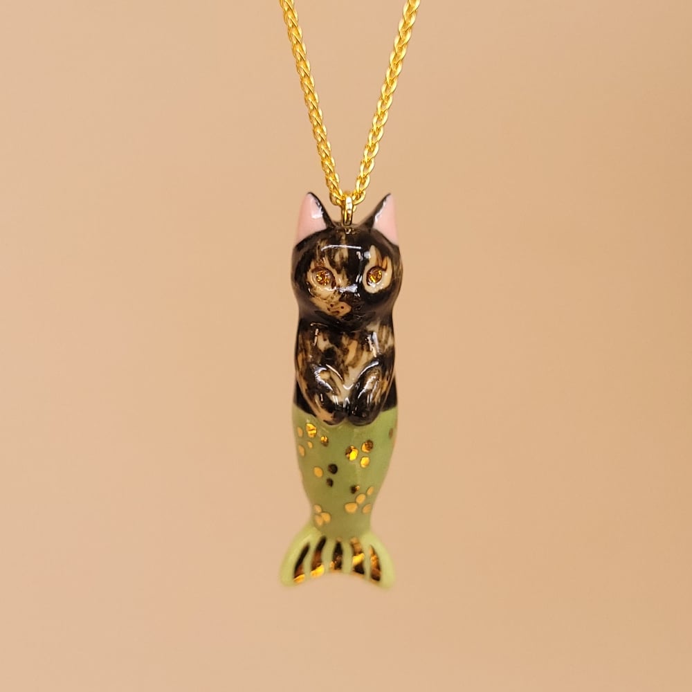 Image of Tortoiseshell Porcelain & Gold Vermeil Purrmaid Pendant