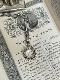 Image 1 of Pendentif dizainier en métal plaqué argent, vintage